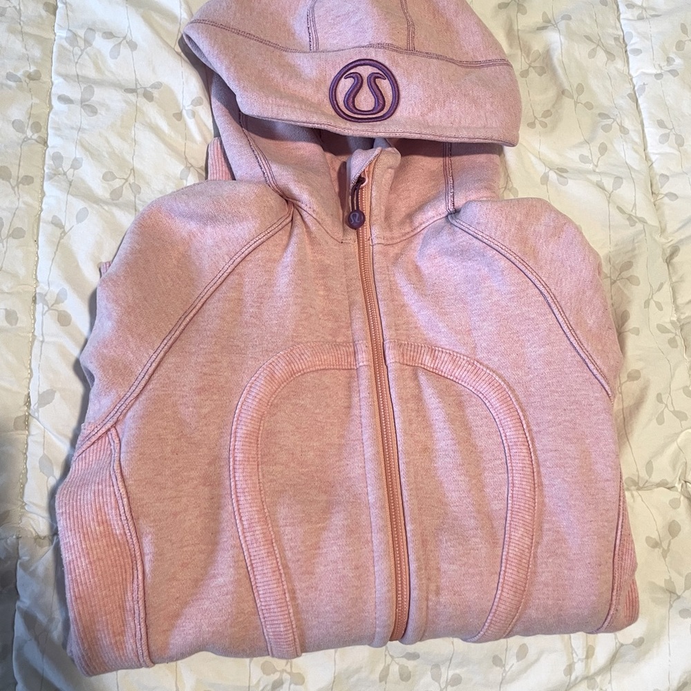 Lululemon Scuba Hoodie (Size 2)